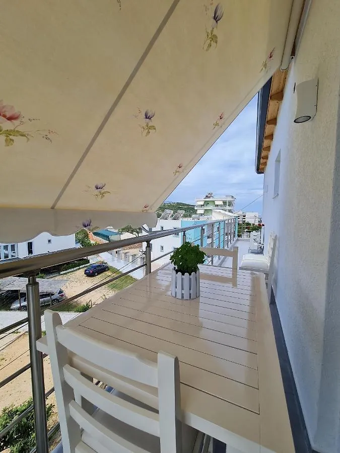 Apartaments Mario Ksamil Apartament